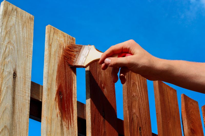 Staining Fences in Summer